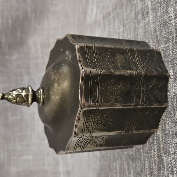 Godinger Silver Decorative Box - Picture 2 of 11